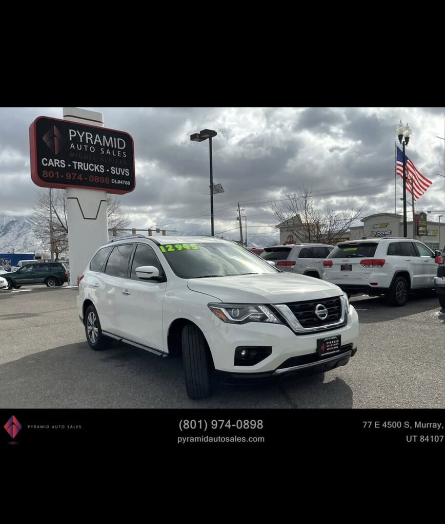 2019 Nissan Pathfinder SV