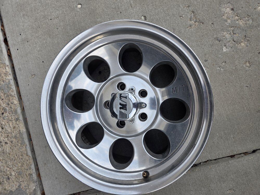 4 Mickey Thompson Chrome wheels