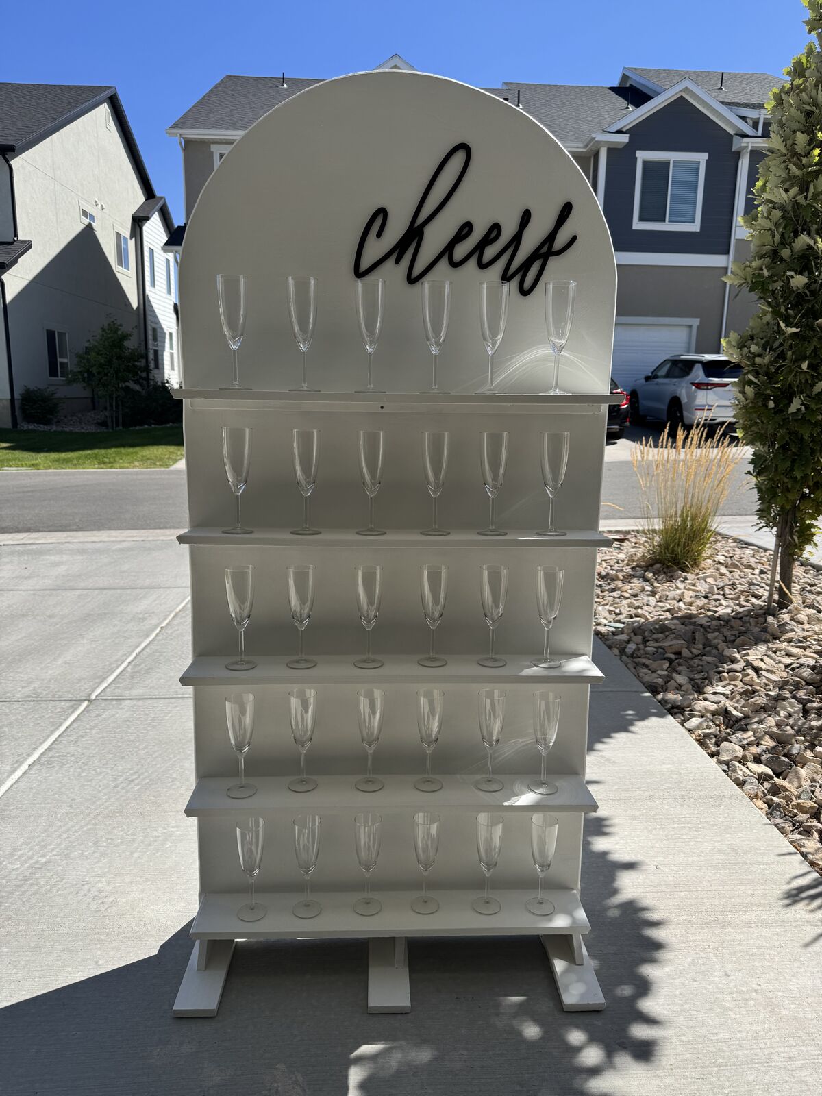 Rent a Champagne Wall – Perfect for Weddings & Parties