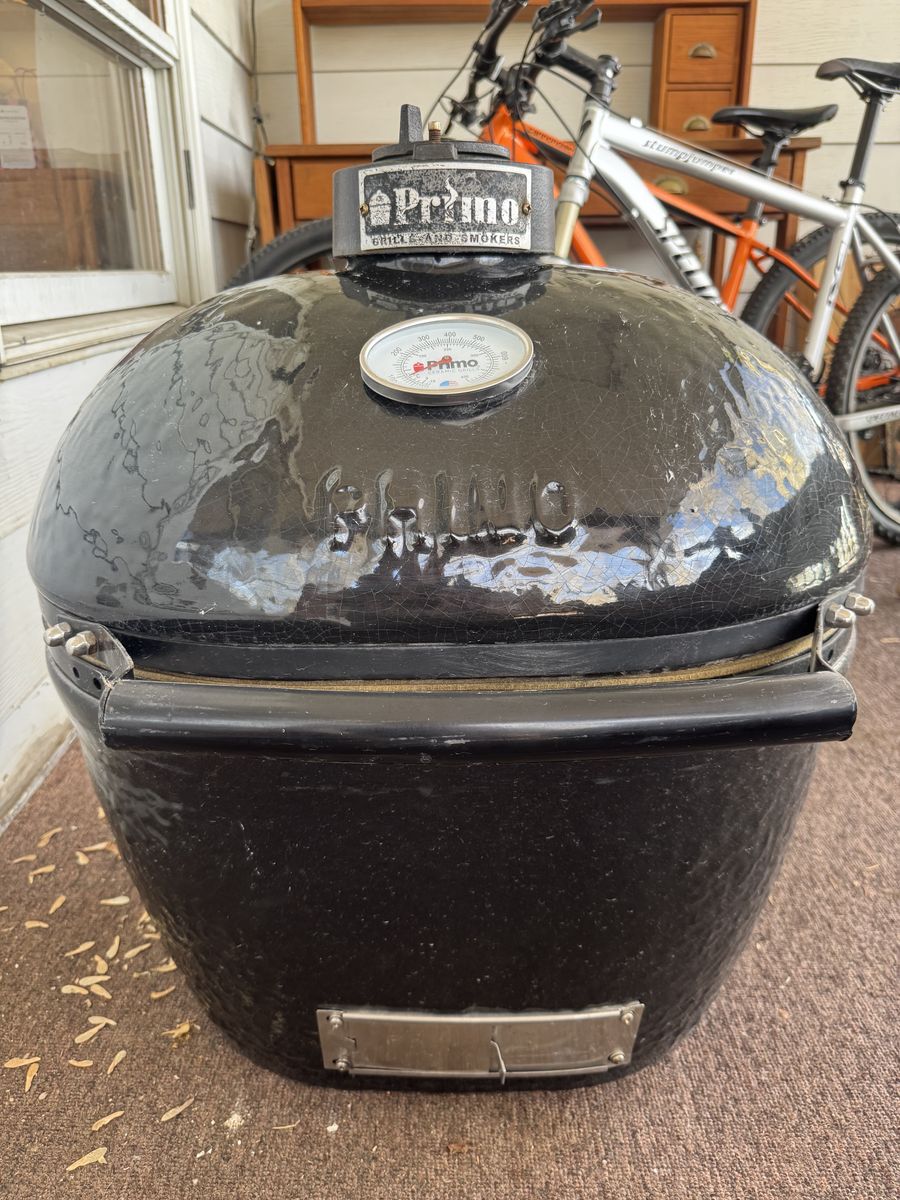 Primo Ceramic Smoker/Grill