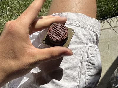 Circular electrical receptacle connector