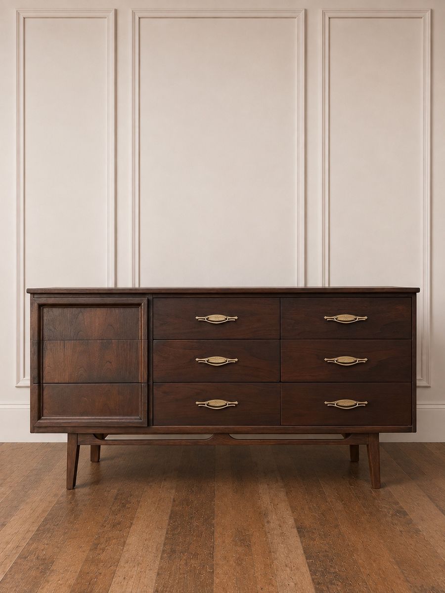 Walnut Mid Century Modern Credenza/Dresser
