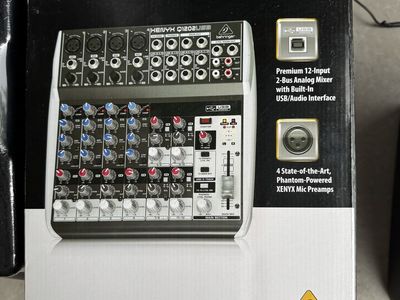 Behringer XENYX Q1202USB Premium 12-Input 2-Bus Mixer with USB/Audio Interface