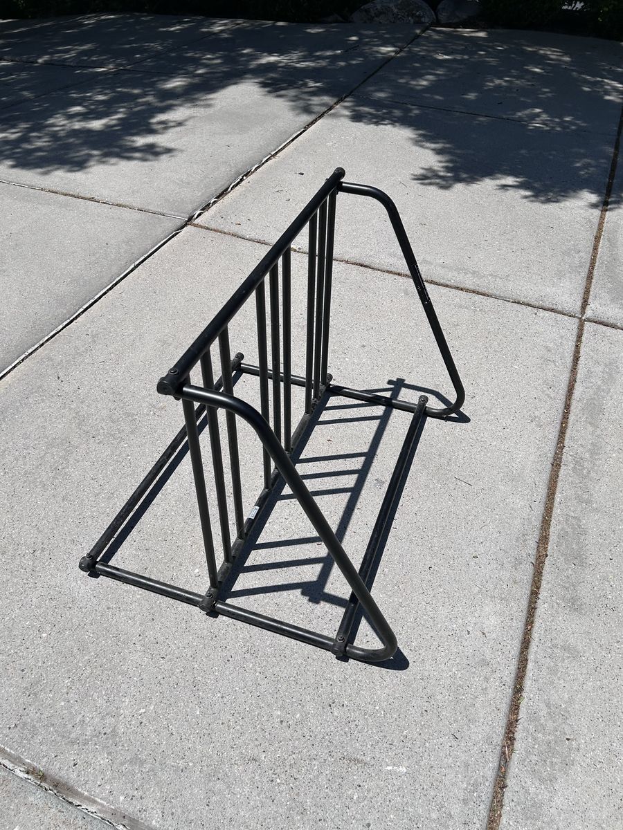 Hollywood 6 Bike Valet Stand