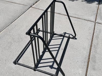 Hollywood 6 Bike Valet Stand