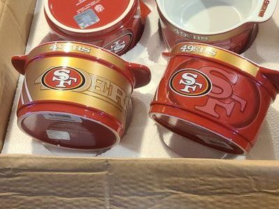 San Francisco 49 ers Beverage Cups.