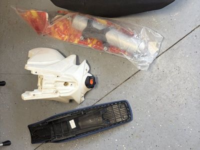 dirt bike gas tank and OEM seats