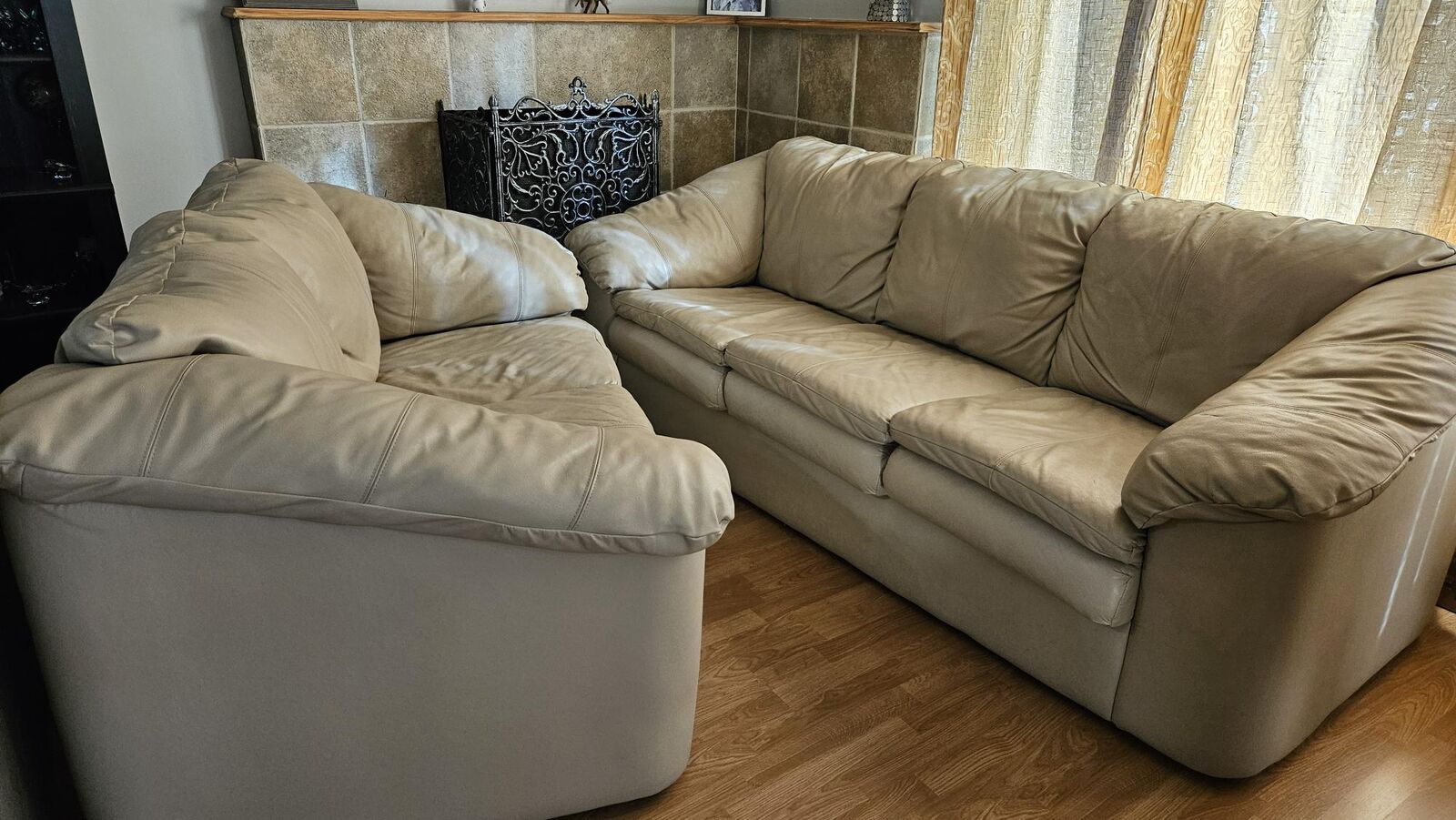 Tan Leather Loveseat and Sofa Set