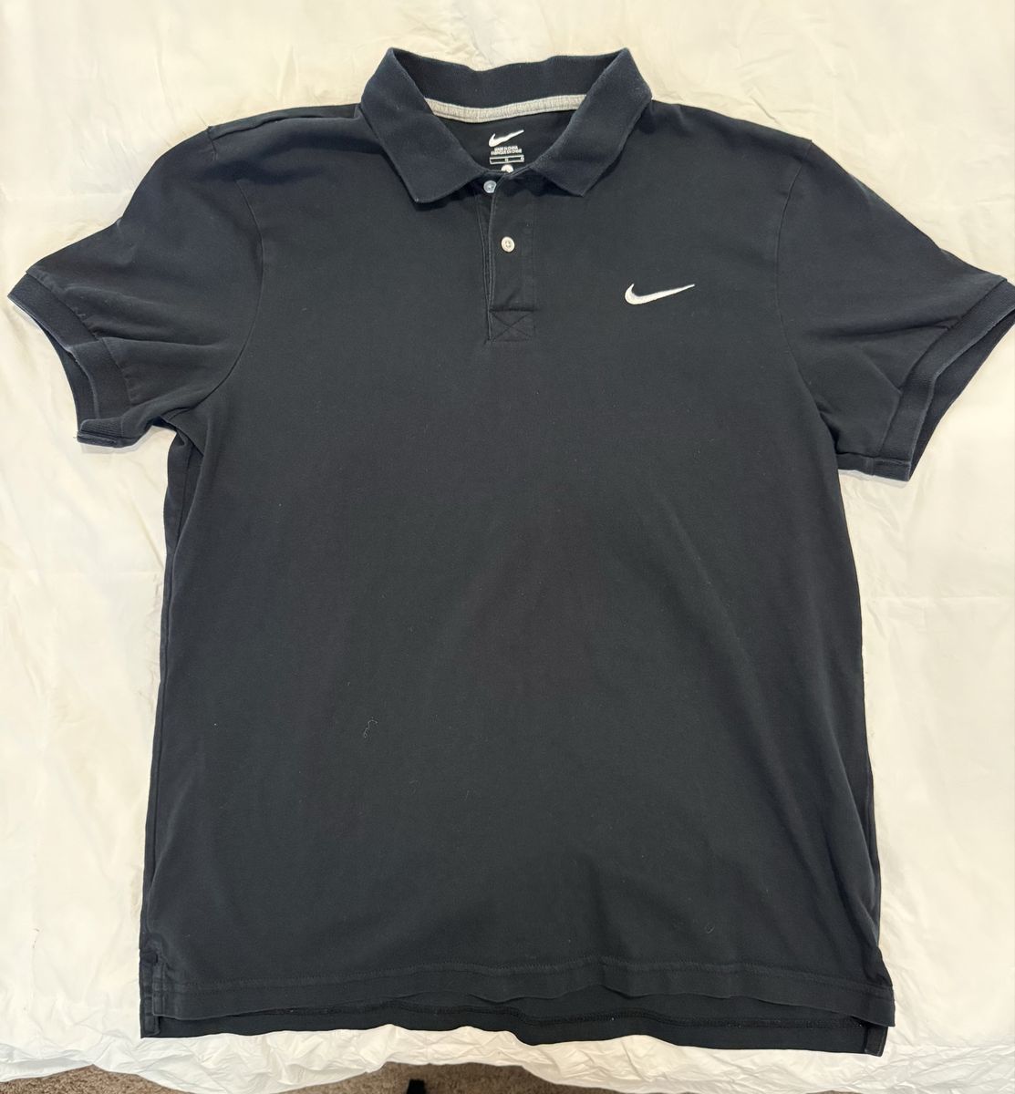 Nike Men's Black Polo Shirt Size Large Short Sleeve Embroidered Swoosh