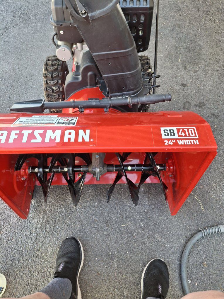 Craftsman SB 410 24" Width Gas Snow Blower