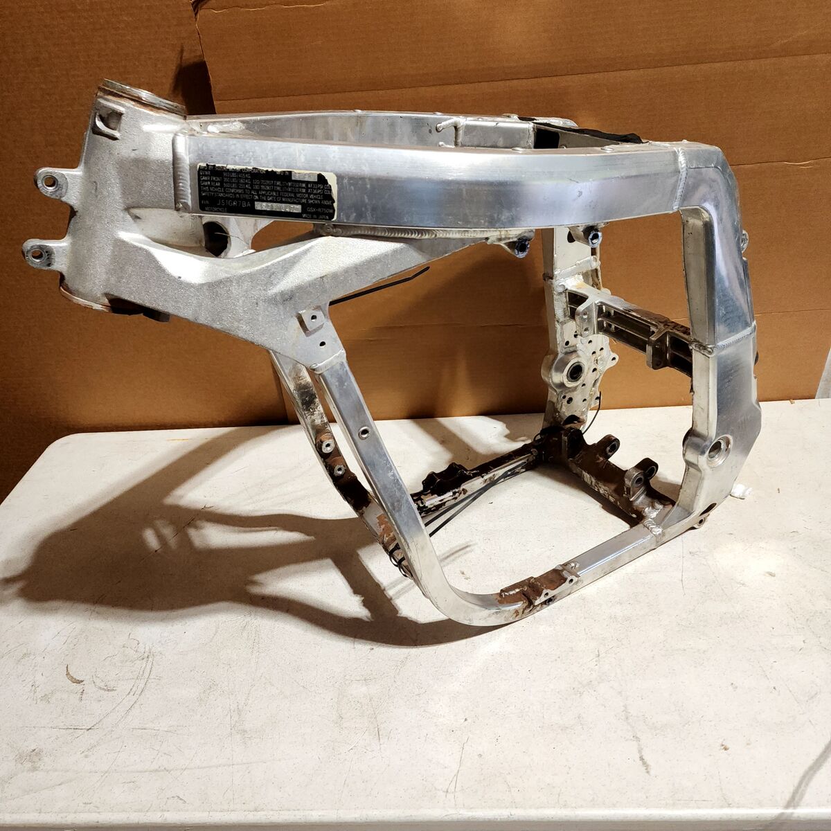 Suzuki 93-94 GSX/R750W - W/ Clean Title - OEM Main Frame Chassis 41761-17E00