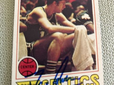 1977 Auto Hand Signed Dave Cowens Boston Celtics Autographed Basketball Card - Vintage NBA Center Collectible