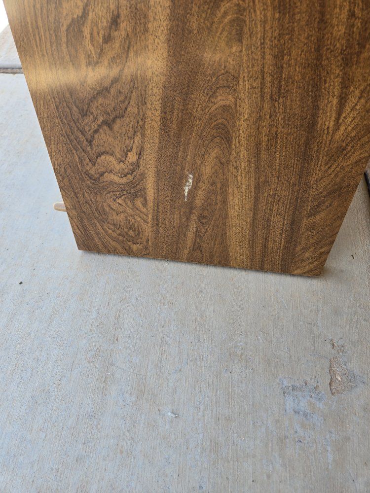 Main image 3