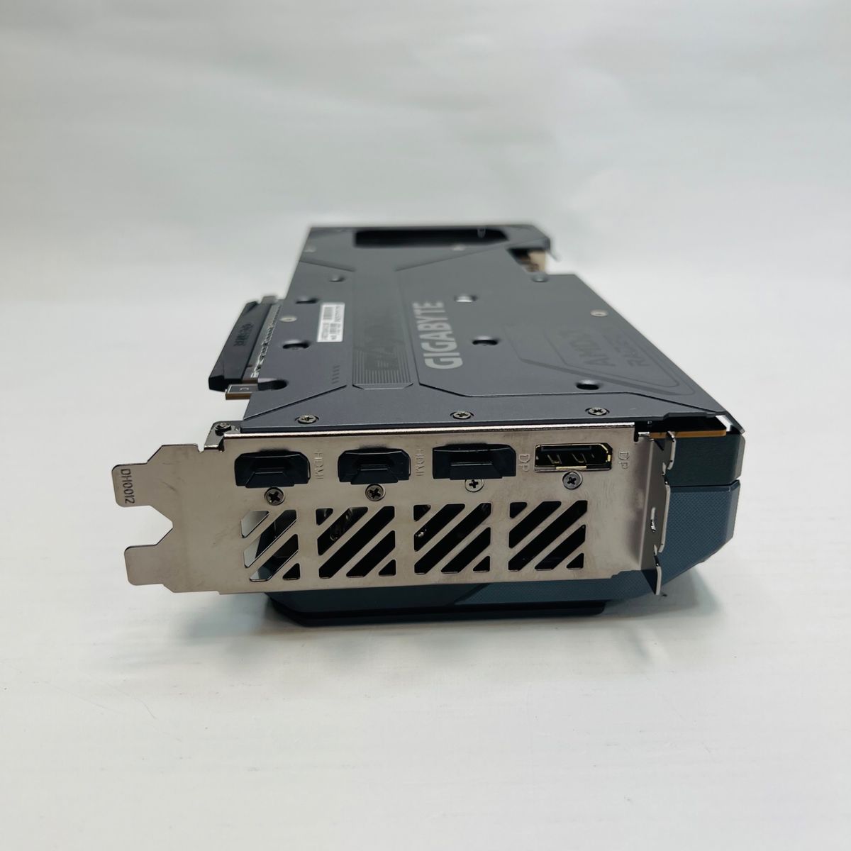Main image 6