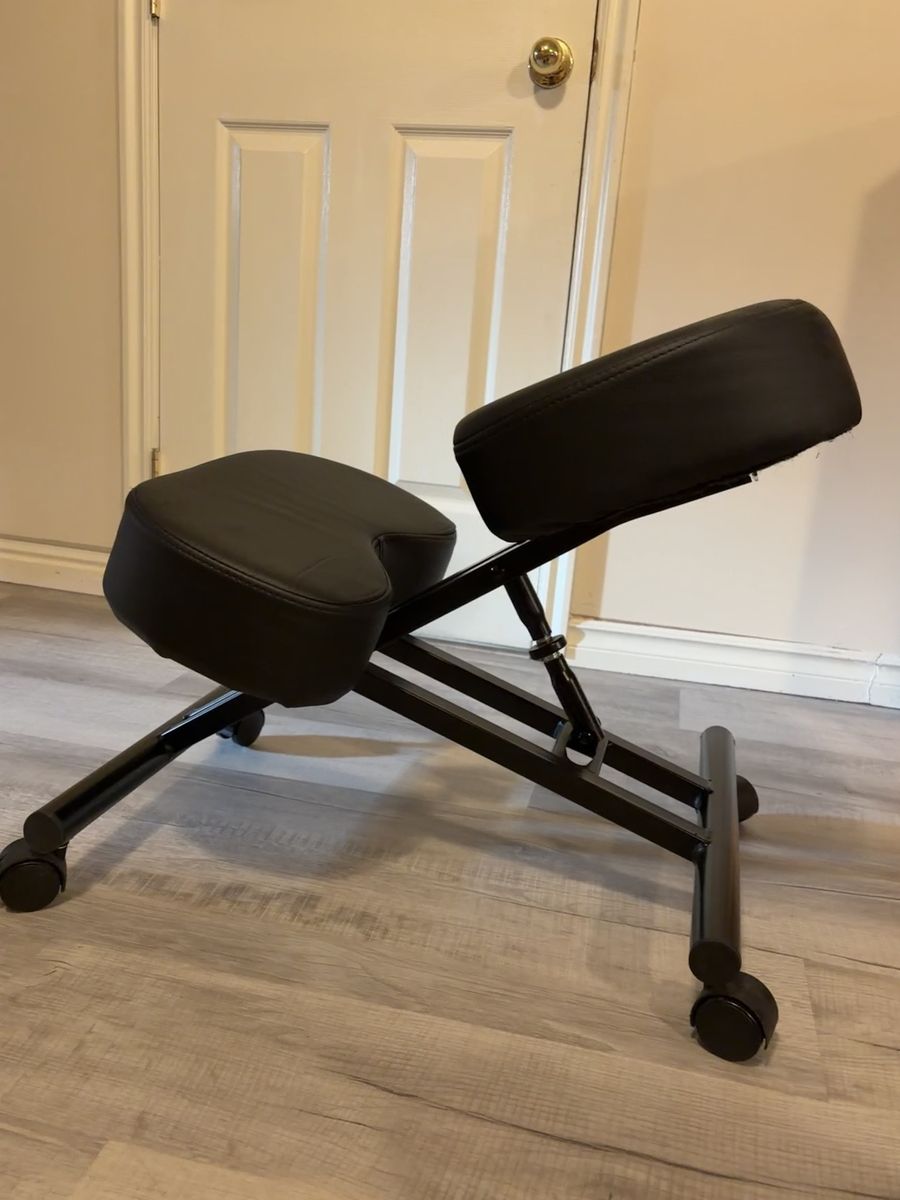 Ergonomic desk stool/chair