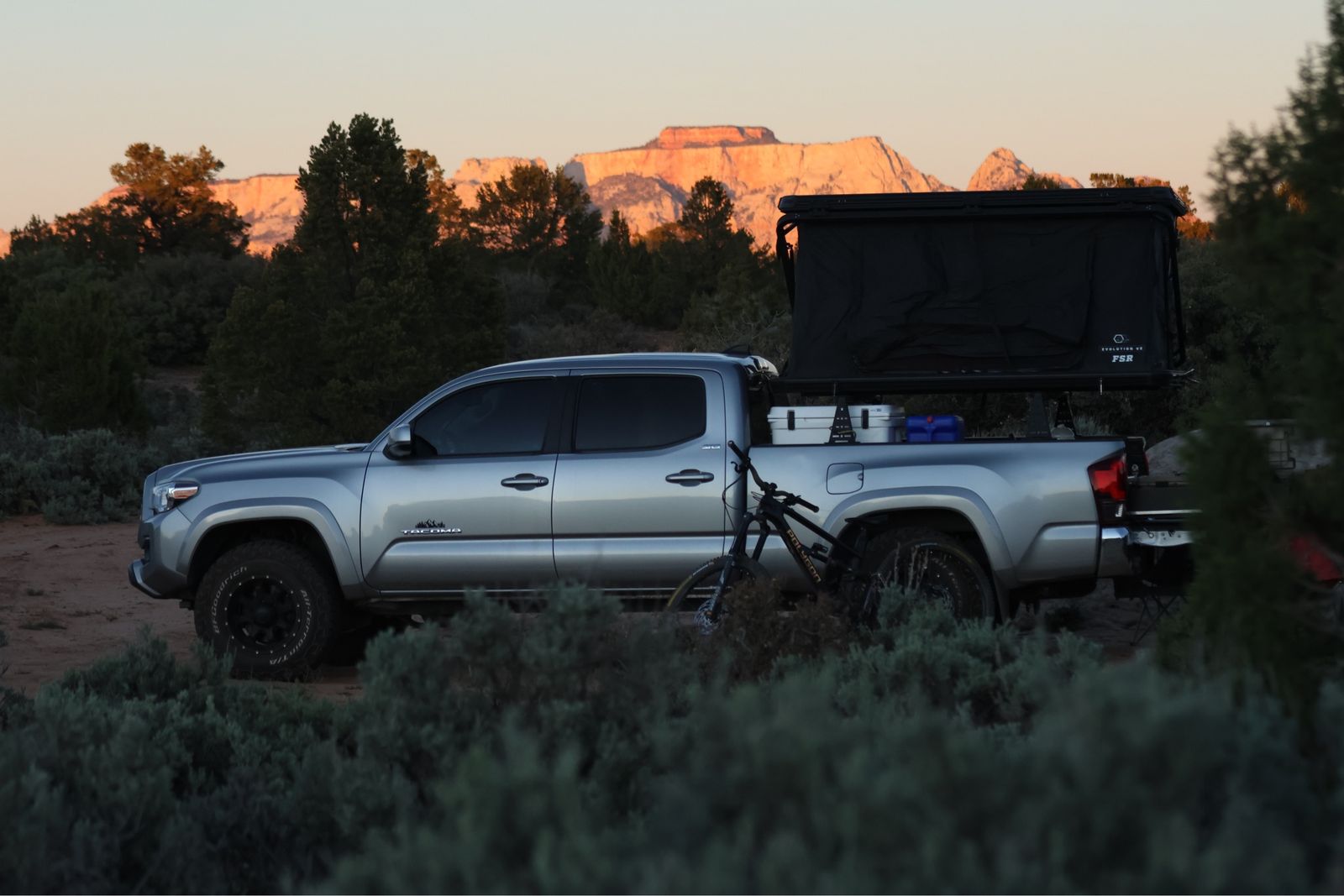 FSR Evo V2 Rooftop Tent