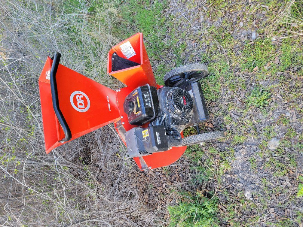 wood chipper shredder