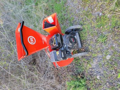 wood chipper shredder