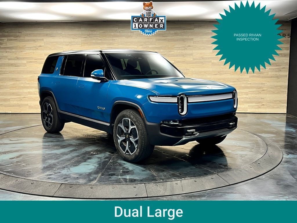 2024 Rivian R1S Adventure