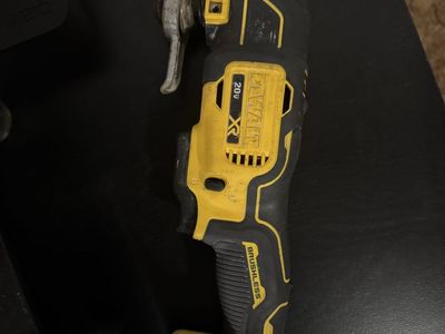 Dealt Multi Tool xr 20v