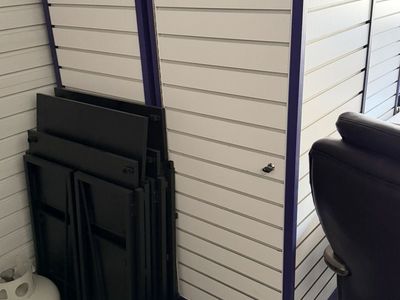 Retail Slat Wall Display Cabinets/Towers