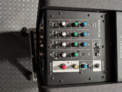 Yamaha Stagepas 1K Portable PA System