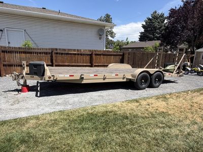 Xtreme 8x22’ flatbed trailer
