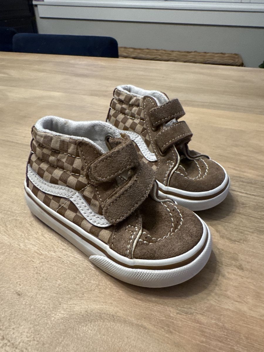 Boys checkered high top Vans, size 6.5