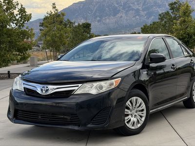 2014 Toyota Camry Hybrid LE