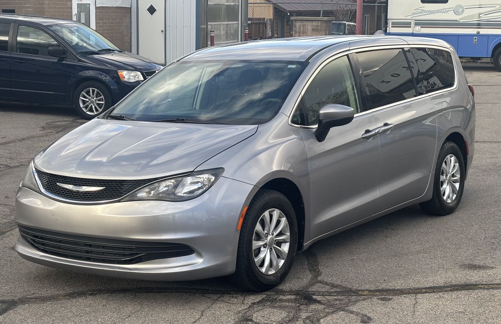 2018 Chrysler Pacifica LX