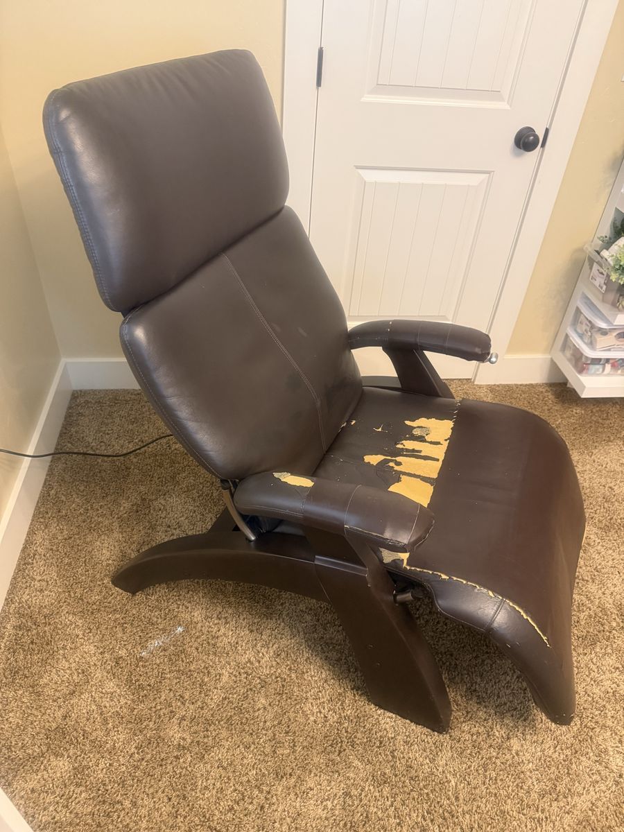 Human Touch Perfect Chair PC-095