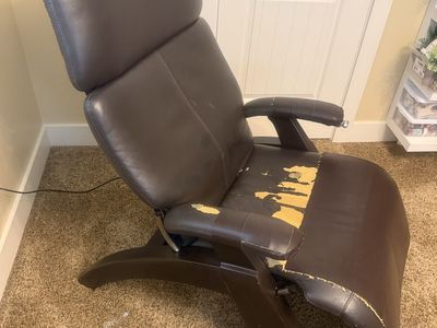 Human Touch Perfect Chair PC-095
