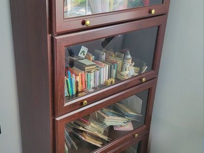 Wood Cabinet