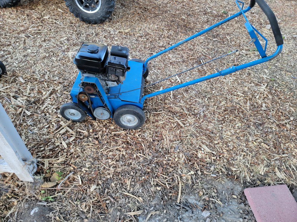 P18 Lawn Comber with Honda Motor Co. Ltd. 163cc Engine