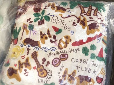 Corgi On Fleek Pillow