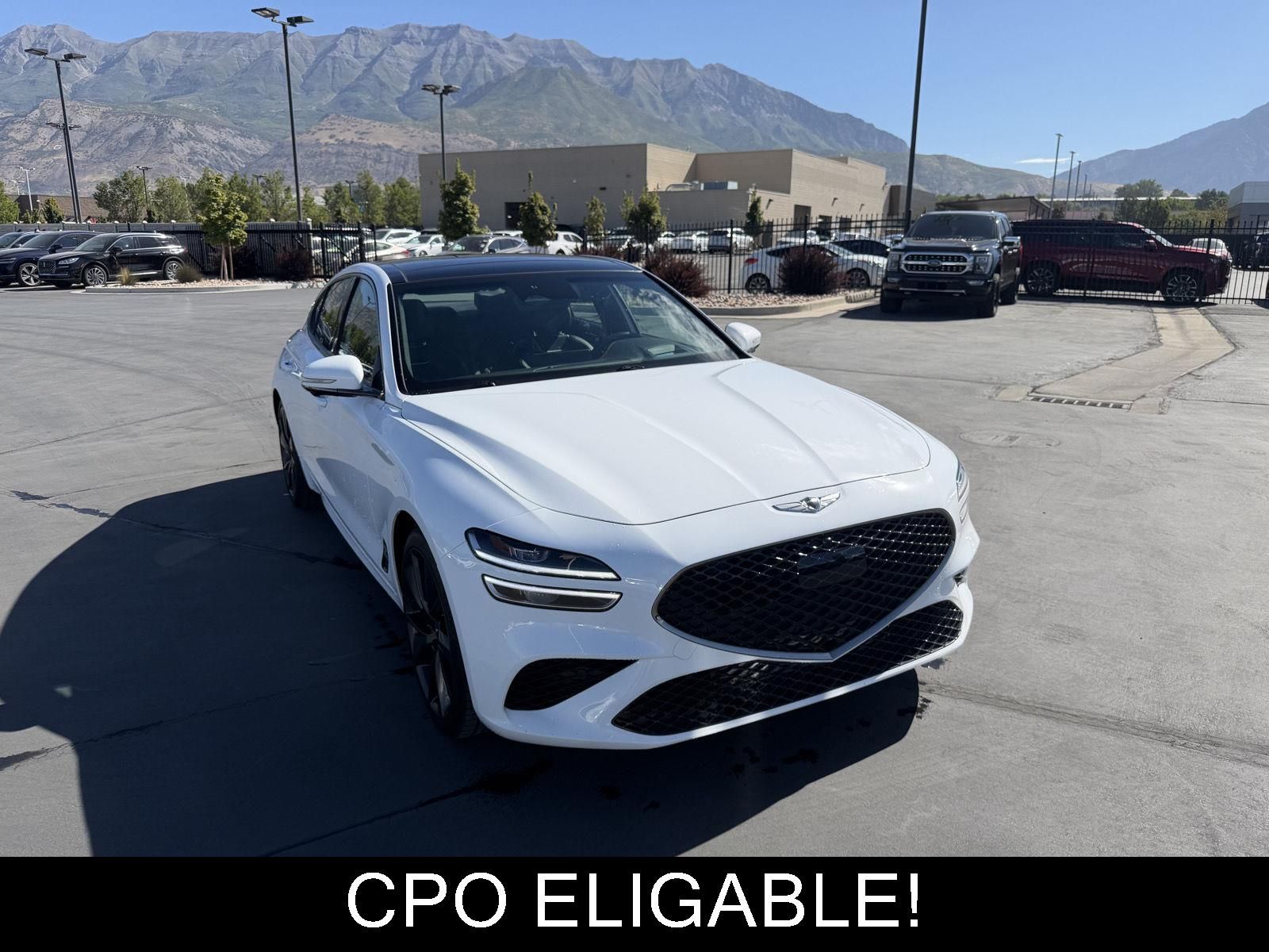 2023 Genesis G70 3.3T Standard