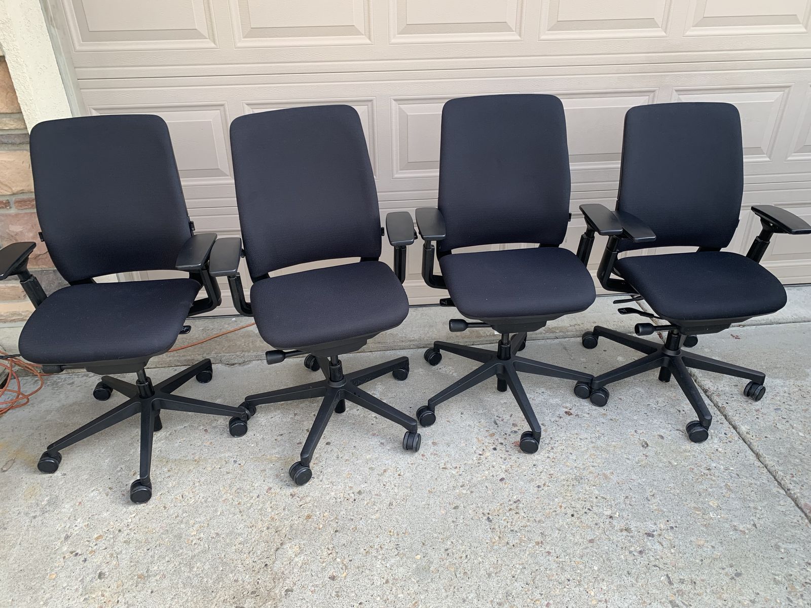 4 BLACK FABRIC STEELCASE AMIA CHAIRS