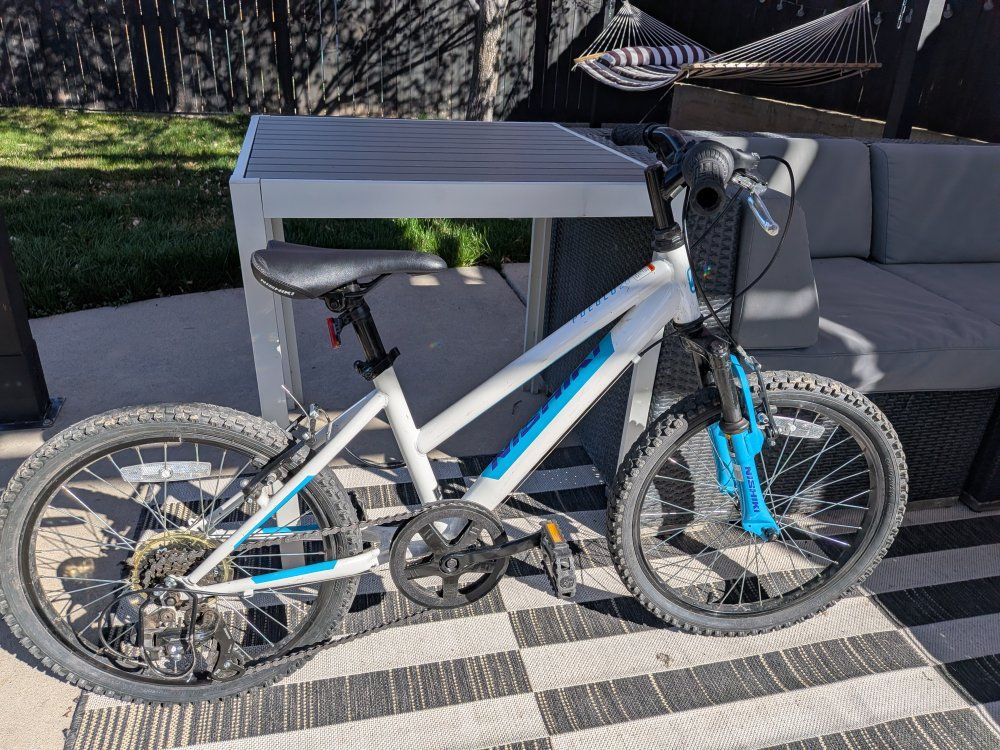 Nishiki Pueblo 20" mountain bike
