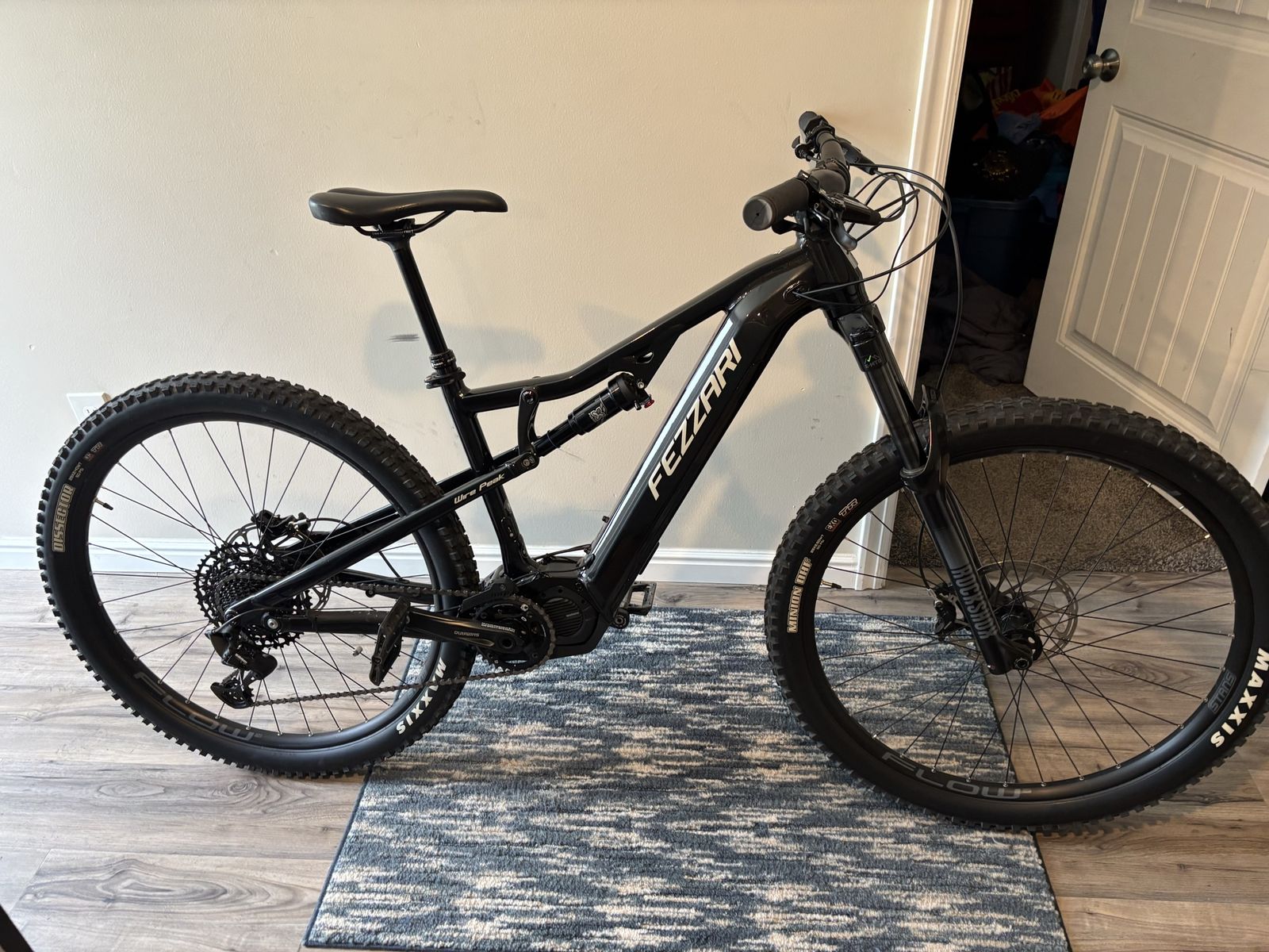 2024 Fezzari e-bike medium