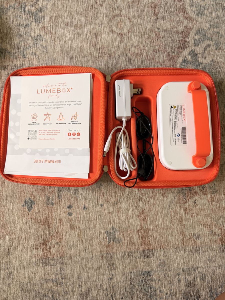 LUMEBOX Red Light Therapy Device - Portable Kit for Skin Rejuvenation & Recovery