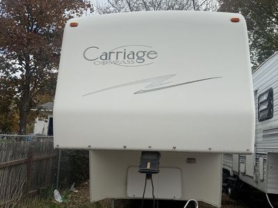 2005 Carriage Fifth Wheel RV