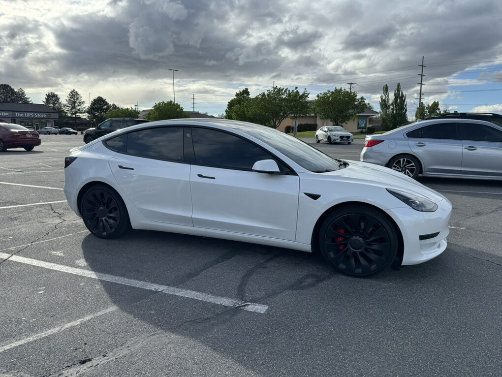 2022 Tesla Model 3 Performance