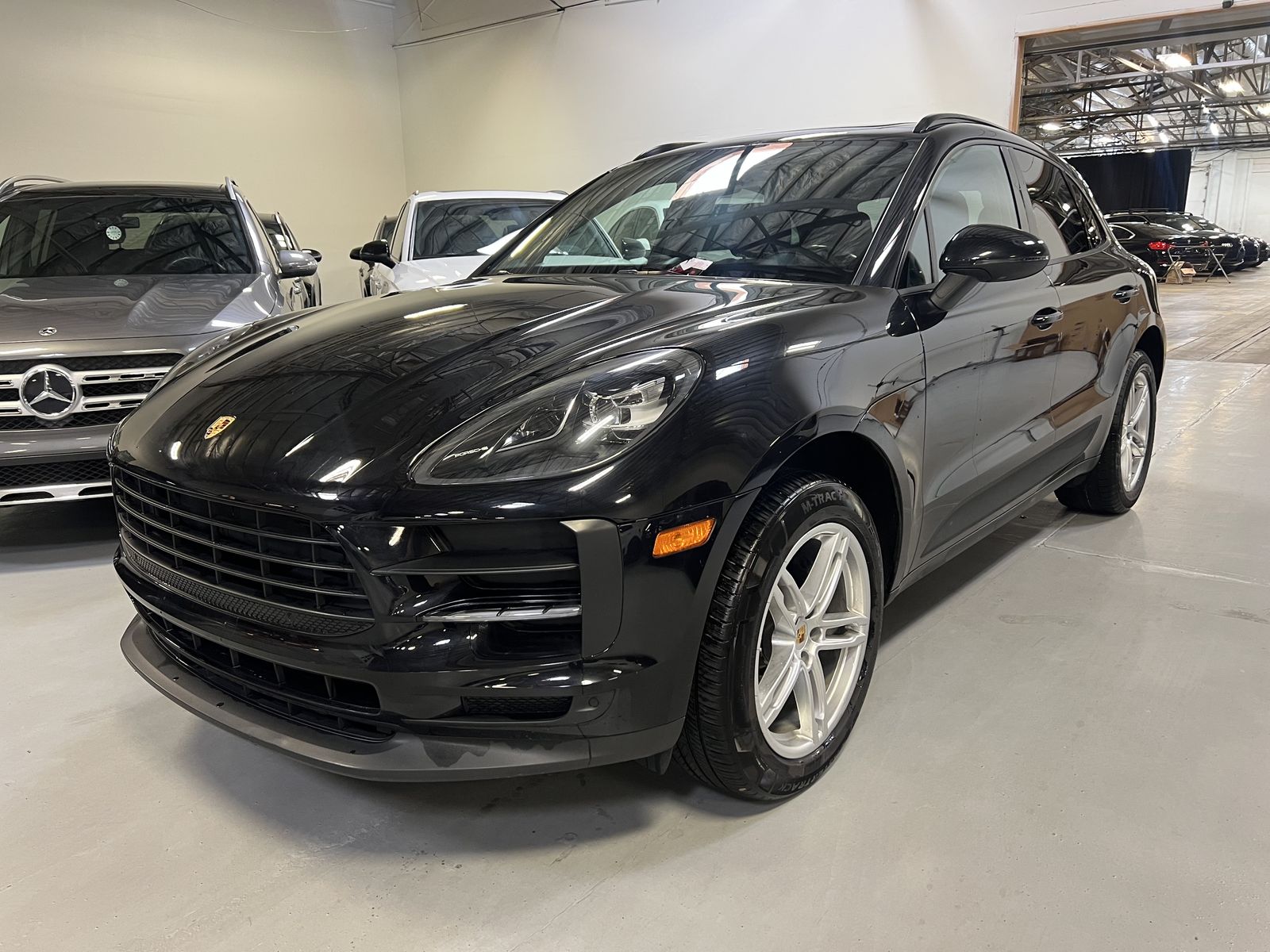 2020 Porsche Macan Base