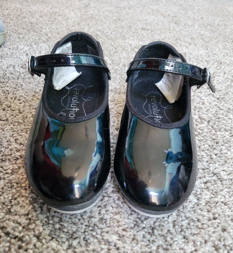 Child tap shoes, sz 12.5