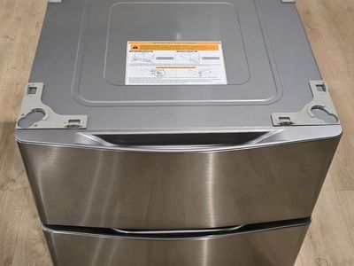 Two LG washer/dryer pedestals, 29x26.5"