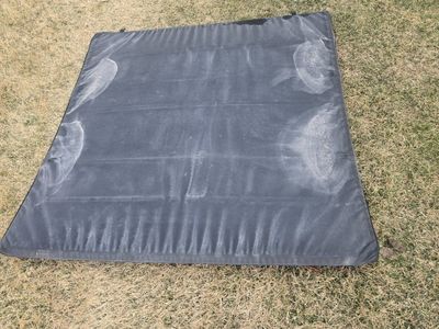 short bed trick trifold bed cover in good shape.