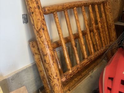 Log bed frame