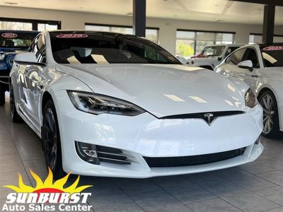 2020 Tesla Model S Long Range
