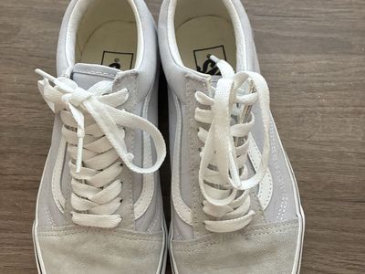 Vans Old Skool Light Grey Suede & Canvas Sneakers US Women 8 / Men 6.5