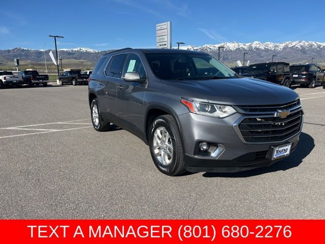 2021 Chevrolet Traverse LT Cloth